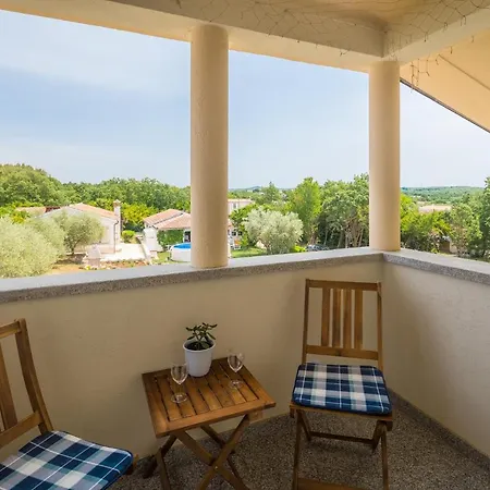 Relaxing Oasis Near * Porec