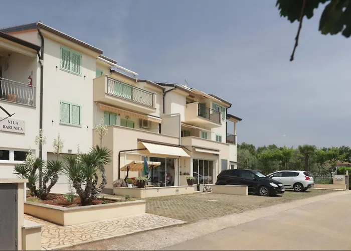 Relaxing Oasis Near *